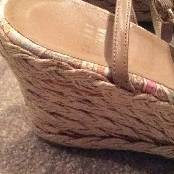 Stuart Weitzman Floral fabric wedge espadrilles Summer shoes, 8.5 - Picture 5 of 8